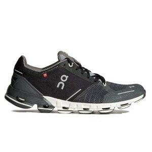 On Cloudflyer Road Running Shoes Women’s Size 8.5 Black & White